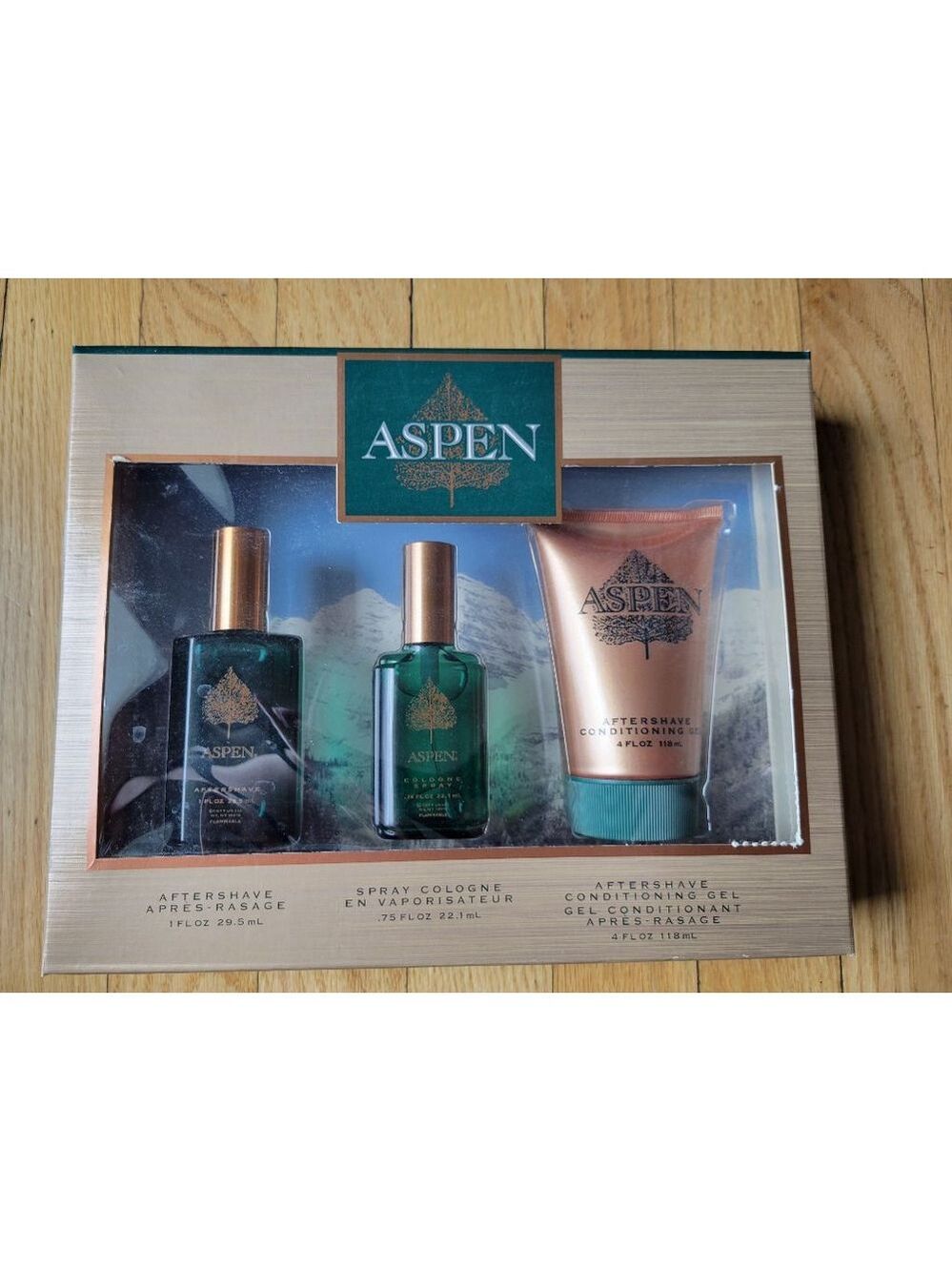 Aspen Gold & Green Men's Grooming Gift Set - Picture 2 of 8